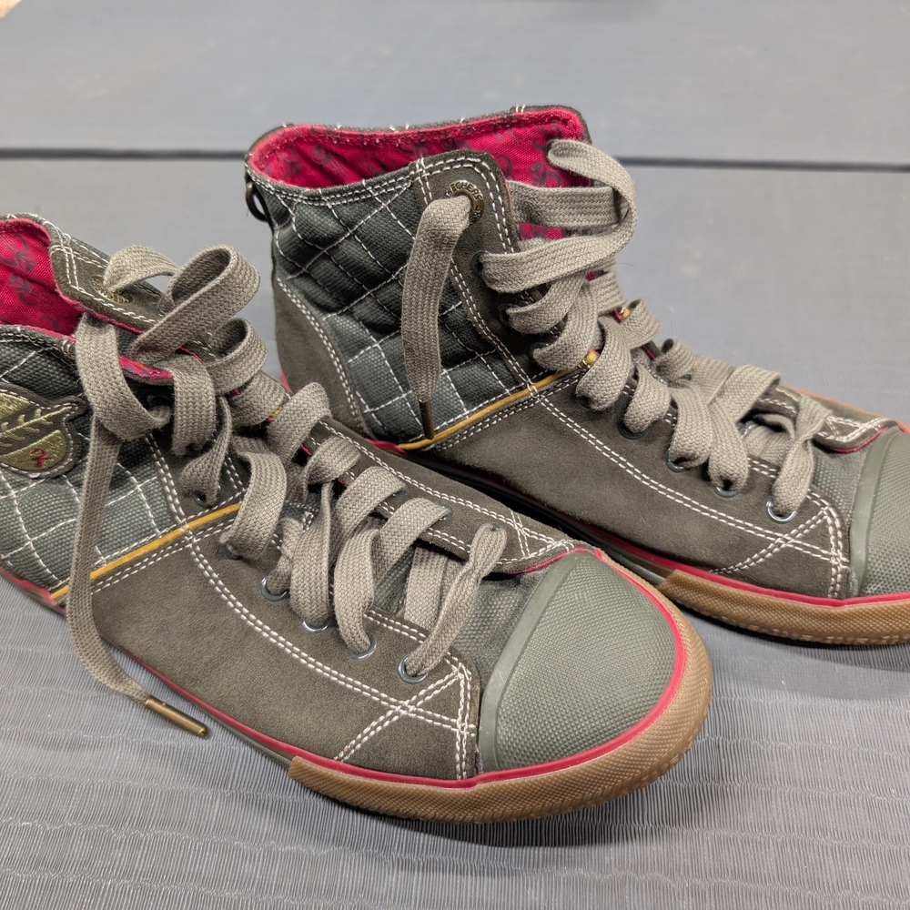 RARE Limited Edition Star Wars Legacy Vulc Mandalorian Sketchers Mens 8.5